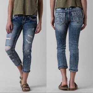 Rock rival jena crop distressed jean size 24